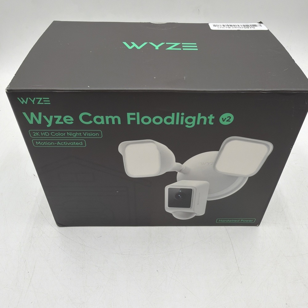 Wyze Cam Floodlight V2 Motion-Activated 2K HD Color Night Vision Camera
